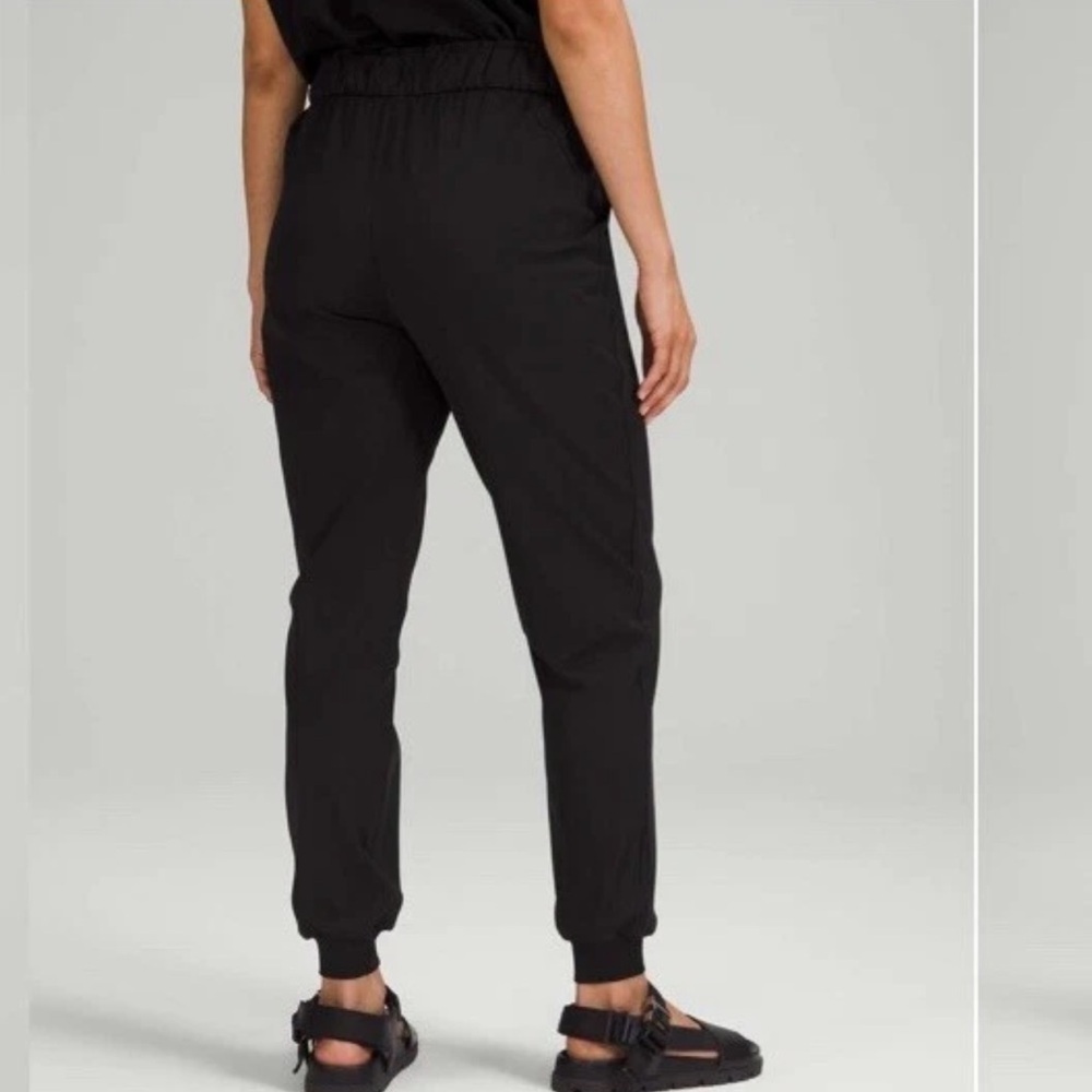 Lululemon Women’s Stretch High-Rise Jogger  Drawcord - Picture 3 of 10